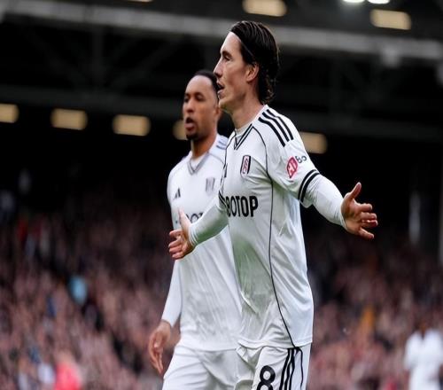 今夏英超游出一条大鱼10球7助攻天才边锋或成自由身遭多队疯抢