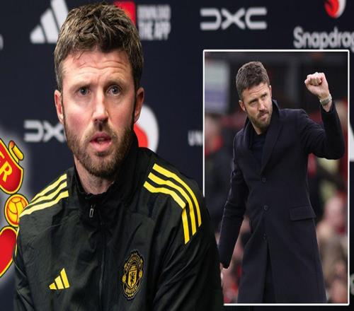 曼联崩盘，卡里克赛后强硬回怼记者：就是我们踢得差，没借口！