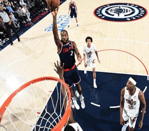 快船中期交易换生机两替补新星驰援伦纳德，10+4中锋战旧主爆发