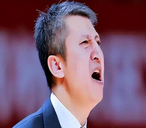 中国男篮重磅消息！主帅郭士强遭国际篮联审查，杨瀚森确认归队