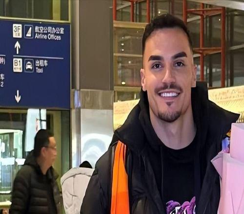 确定首轮出战鲁能球迷期盼已久的大鱼外援将亮相，已获名记证实