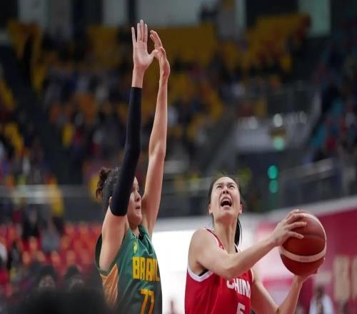 仅10分但统治加时赛！女姚明征服WNBA榜眼她终找到最佳搭档