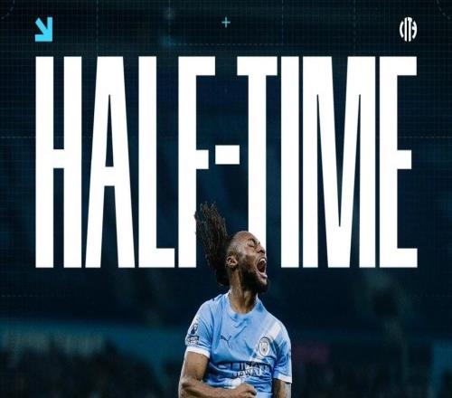 曼城连续11场英超主场上半场战罢处于领先，为队史第二长纪录