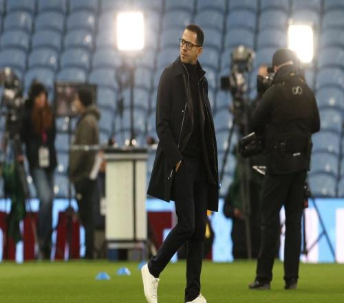 罗塞尼尔：我没明确的1号门将，约恩森训练中表现很出色