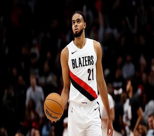 表现得到了认可！灰熊又用双向合同迅速签回了前开拓者侧翼新星