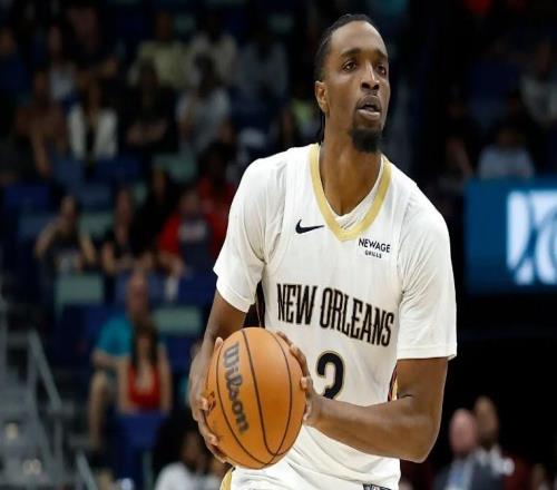 防守能力确实出色，但鹈鹕侧翼大闸受制于糟糕的投篮只能打中锋