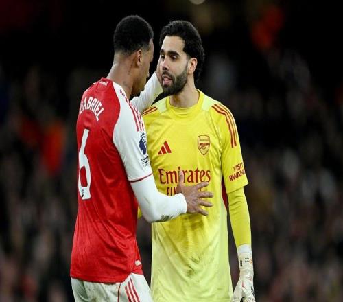 萨卡超亨利独享队史第1！曼城翻车送礼，阿森纳10布莱顿双喜临门