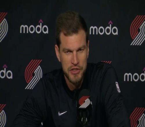 斯普利特：我们下半场展现出了韧性，但还有很多错误需要调整