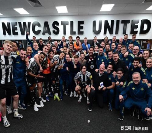 曼联梦碎英超冠军，卡里克短板浮现，两次倒在同一个地方