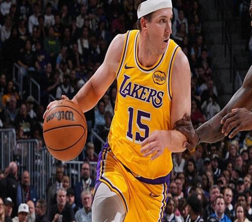 打不过！湖人完败掘金，约基奇准四双，湖人三巨头确实该动一动了