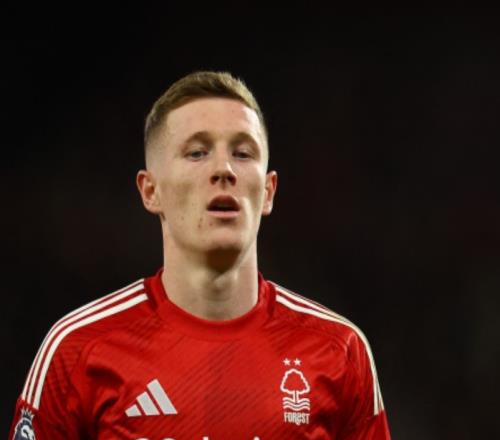 2球3助攻！英媒曝曼城将7000万镑签安德森，接班罗德里，截胡曼联