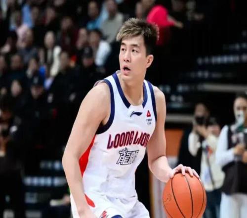 3年只打22场比赛，左膝前韧带断裂，“亚洲第一控卫”面临退役