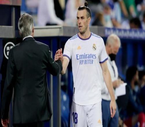 曼联若换帅选谁贝尔联手生姜头疯狂安利：请这老头准没错！