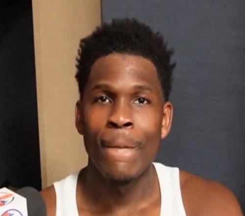 效仿乔帮主爱德华兹：30岁之前若能夺冠，我会尝试改行打橄榄球