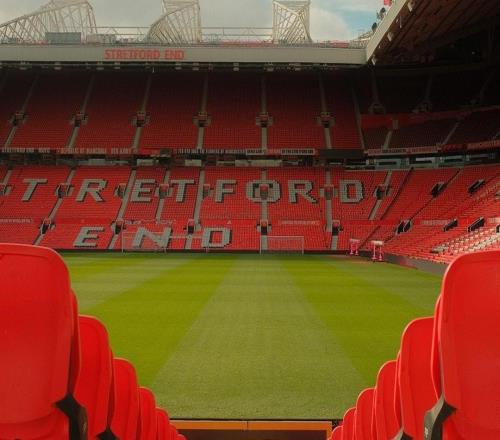 曼联官方：下赛季季票价格将上涨5%，青年老人优惠政策不变