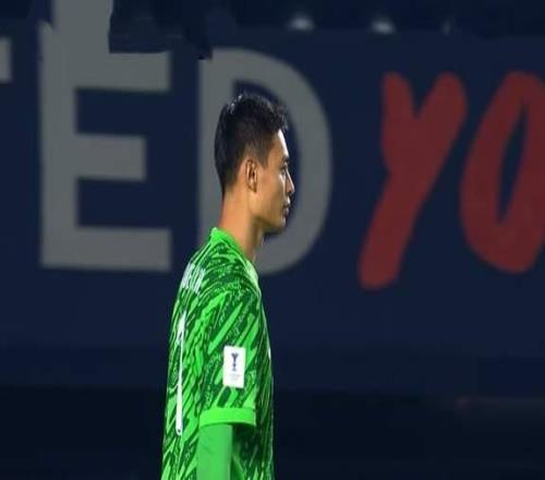 申花门前站个薛庆浩，斯坦丘远射有准头大连客场争1分8新援首秀