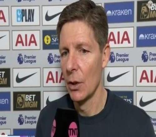 格拉斯纳：对上半场的表现非常满意，下半场要进行自我批评