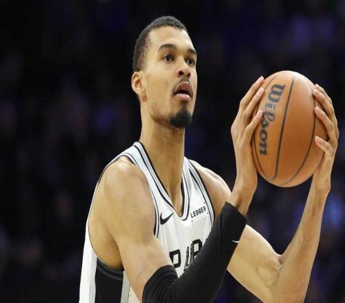 马刺队以40分优势碾压76人队后，文班亚马向NBA其他球队发出警告