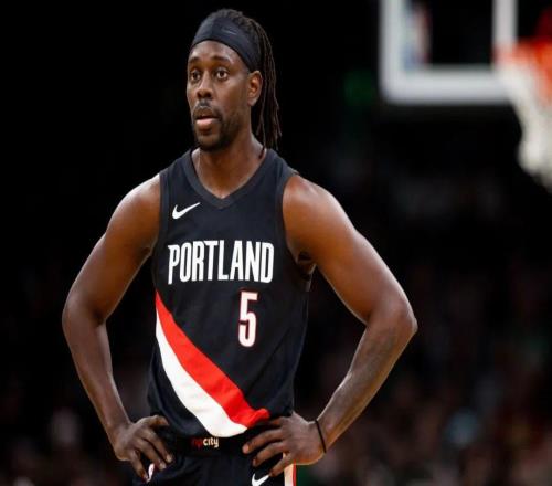 一战比肩登库詹！35岁的霍勒迪，什么水平