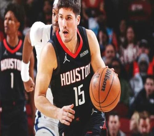 3场送出22助攻，火箭队有新组织核心，阿门26+7+7无球是球星级别