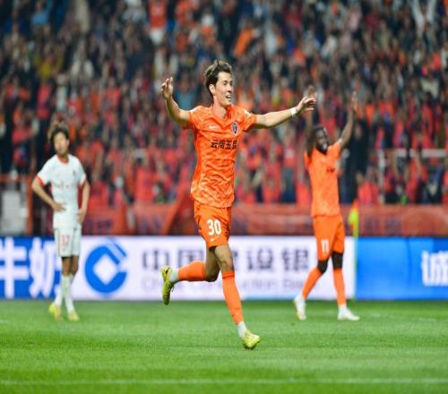 中超战况：河南队客场战胜上海海港，云南玉昆主场击败青岛海牛