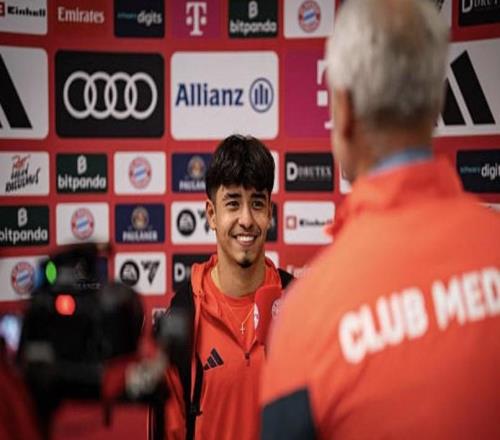 拜仁小将卡多佐谈首秀：这是我职业生涯中非常重要的时刻