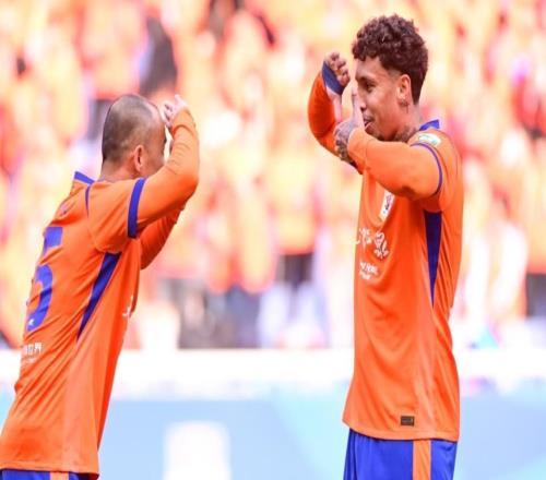 泰山完胜辽宁铁人！媒体人热议：争冠快成梗了，豪门给升班马上课