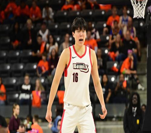 伤愈归来，杨瀚森今日首发出战G联盟比赛，此前因伤已缺席2场