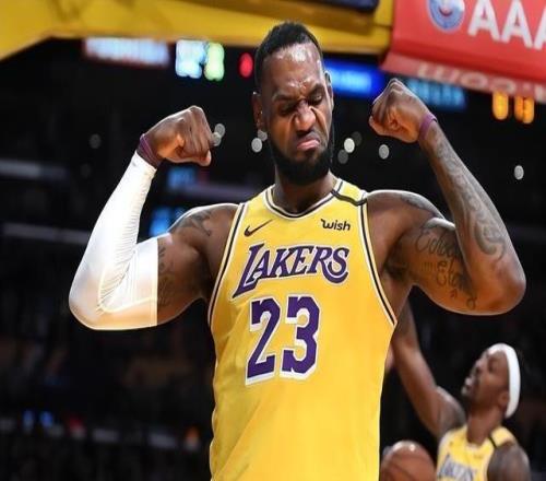 41岁詹姆斯谈退役：别搞得像葬礼，我的告别必须是场庆典！