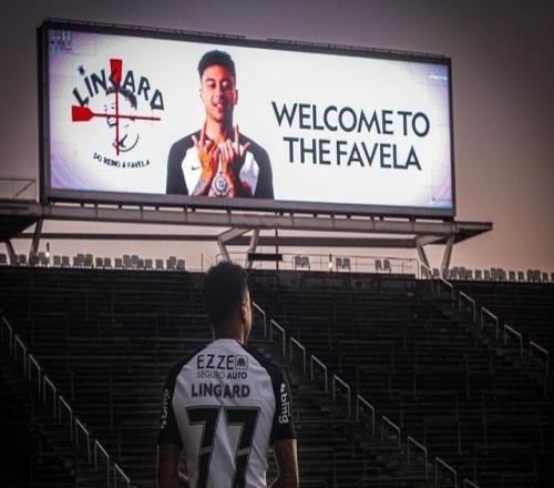 林加德加盟巴甲科林蒂安！成英格兰第一人，“疯人院”欢迎你