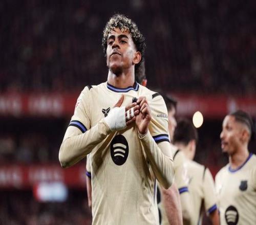 10！亿元超巨珠联璧合，亚马尔一剑封喉，巴萨3连胜，甩皇马4分