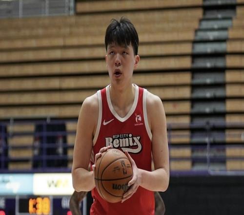 官方：开拓者已从混音队召回了中锋杨瀚森