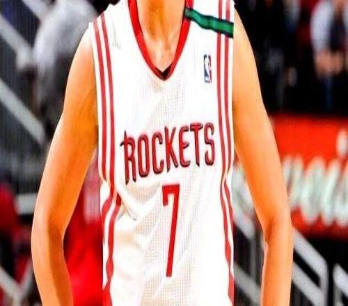 从球队第5控卫杀到NBA顶流！他只用了三个月....