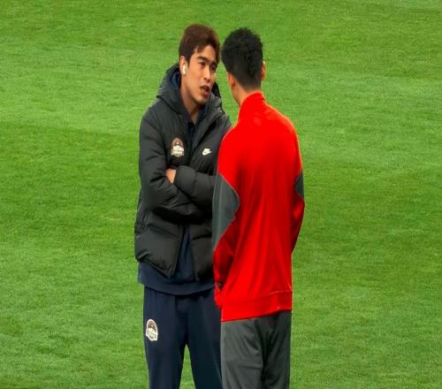 从队友变对手！2国安旧将中超首秀各为其主，球迷感慨：不走多好