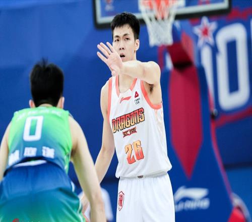 谁让杨鸣下课两场进辽篮61分，被男篮弃将猛夸，郭士强找对人