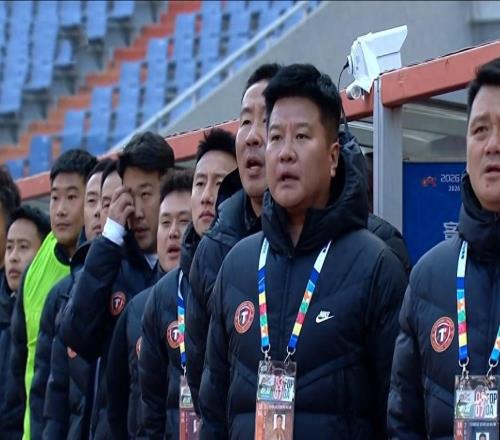 李提香踢不了单后腰李金羽高估4叉戟辽宁防线缺磨合外援对抗差