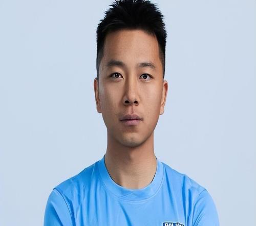 一场3：5验出大连英博一大水货昔日国足希望星彻底沉沦令人叹息