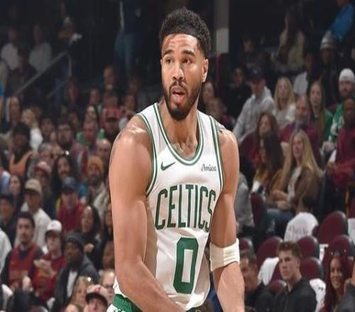 塔图姆：无论创造机会还是犯错能站上赛场就足够令我兴奋