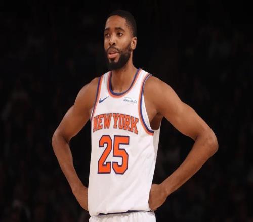 尼克斯11097惨败！双核被完爆，豪阵翻车，该拆队重建了