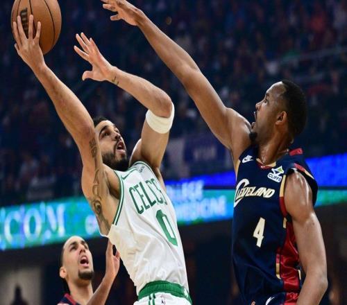 凯尔特人主帅透露，杰森塔图姆回归后有几个事情“不容商榷”