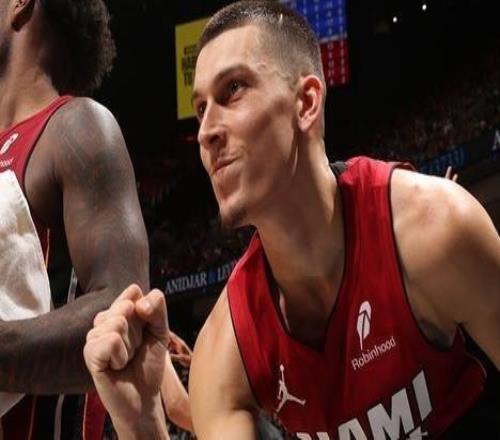 希罗谈大胜活塞：我们目前状态很棒目标是摆脱附加赛区