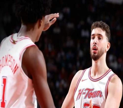 申京正负值28，防守毫无威慑力火箭队锋线8+3复苏乌度卡却无视