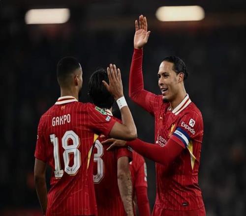 凌晨1点45利物浦打响欧冠复仇战！2大锋霸PK斯洛特100场