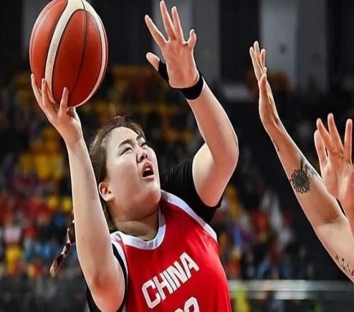 遗憾！大宝贝无缘女篮12人名单：数据王者为何被宫鲁鸣忍痛割爱