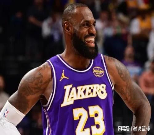 湖人再遇森林狼，詹姆斯仍出战成疑，媒体辟谣前往勇士传闻