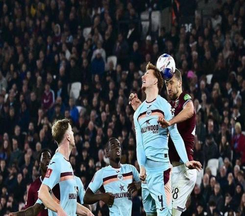 西汉姆联晋级足总杯八强