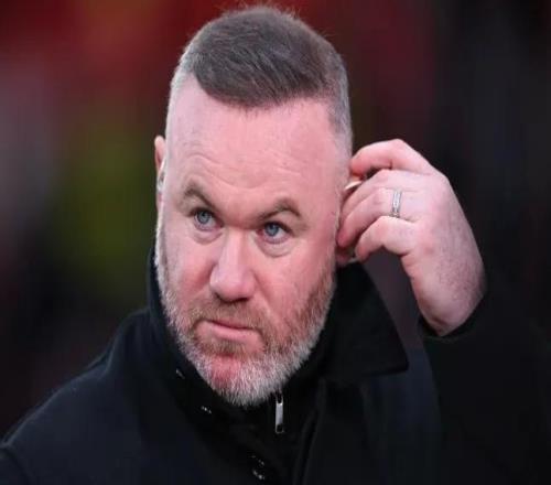 有人批评枪手风格鲁尼：足球有不同踢法，我喜欢看他们比赛