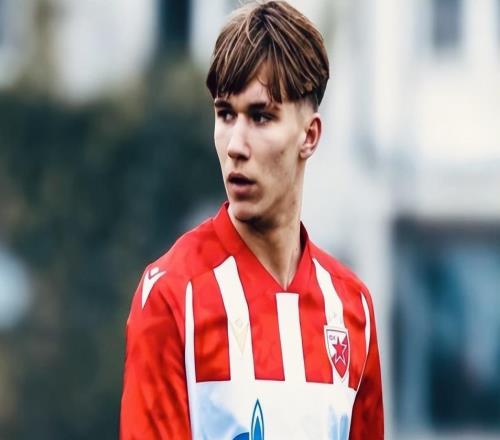 12球6助攻！17岁中场全能神童横空出世，国际米兰一心想得到他