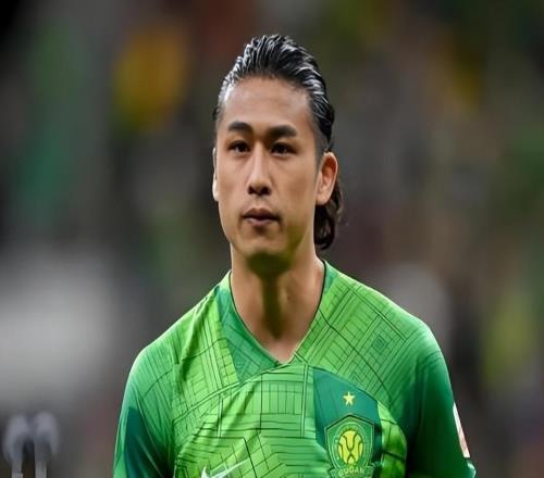 成都蓉城前锋位置还有新大鱼没亮相，曾带国足绝杀巴林，值得期待