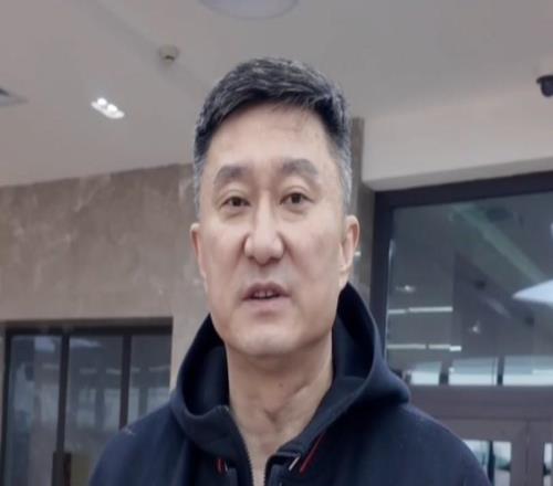 杜锋：回到家乡感觉很好崔永熙已经参加对抗训练复出在即